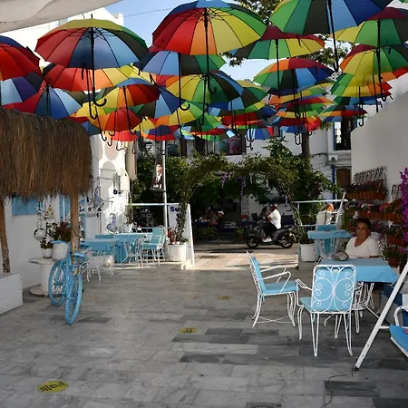 Suat Butik מלון